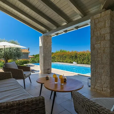 Holiday home Pietra Porec