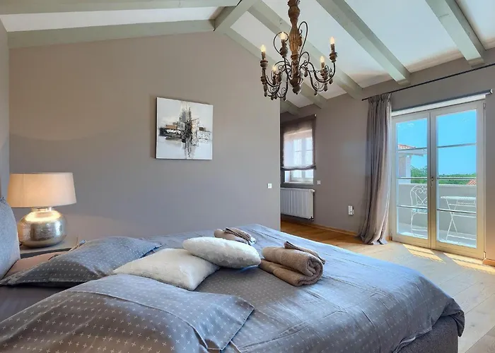 Semesterbostad Pietra