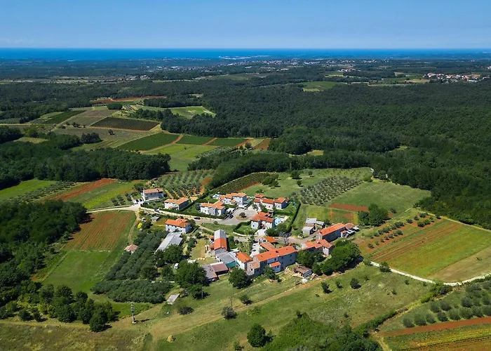 Pietra Semesterbostad *